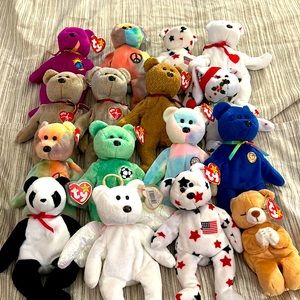16 T Y Bears from the 1990s